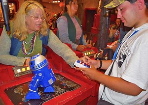 25 Things to Do at Disneyland Besides Rides