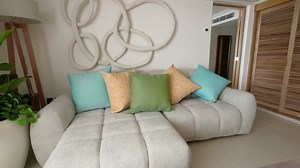 Discover the Presidential Suite of your dreams, with a stunning lagoon view at Royal Solaris Cancún 🌅✨ https://clubsolarisvip.com #ClubSolaris #Cancun #MembersOnly #lagoonview Conoce a detalle la Suite Presidencial de tus sueños, con una espectacular vista a la laguna en Royal Solaris Cancún 🌅✨ | Club Solaris