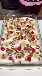 42K views · 172 reactions | No bake dessert perfect for springtime Kyra makes an easy banana split surprise! | Family Style Cooking | Facebook