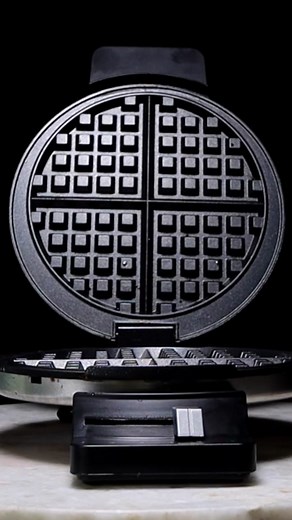 Chocolate Chip Cookie Dough Dippin Dots