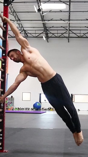 60K views · 1.9K reactions | Can you hold a human flag? Use these beginner exercises to get stronger. #fitness #calisthenics #streetworkout #strong | FitnessFAQs | Facebook