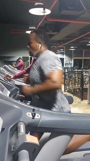 فيديوهات أنشأها Asrat Tilahun (@asrattilahun4) باستخدام original sound - Ephi Mack