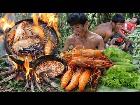 Primitive Kh / Cooking Lobster Eating Near the River