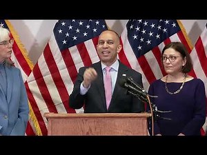 Democrats gain edge in midterm elections with Virginia redistricting vote