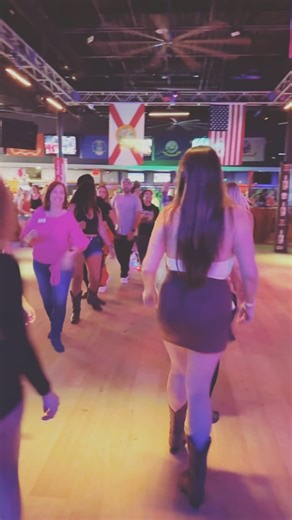 Switching things up with a little contra line dance called Do Thy Neighbor! What do y’all think 🤠 #linedance #linedancing #dance #cafeconleche #renegadeswpb #westpalmbeach @pitbull | Renegades WPB