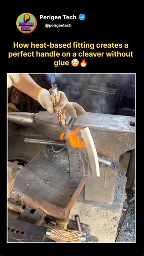 This Is How Blades Get Their Handle 😳🔪 #shorts #craft #knife #woodworking #blacksmith #satisfying