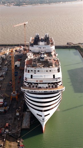 Updates straight from the shipyard on the build of MSC World Asia 🌍