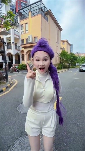 Sadak Ke Beech Aisi Harkat! 😂 | Comedy Clip #luckygameplay #viralvideo #youtubeshorts