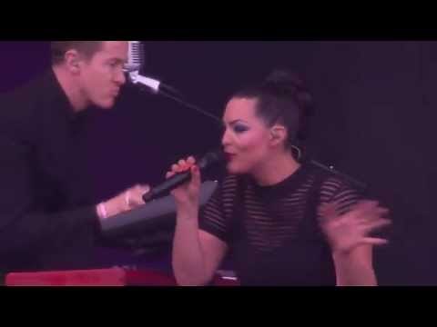 Caro Emerald - Liquid Lunch (Live @ CAS 2014)