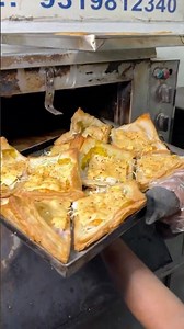 Super Deluxe Patties of Agra 😍 Viral for its superb taste #ytshorts #foodies #streetfood #agra