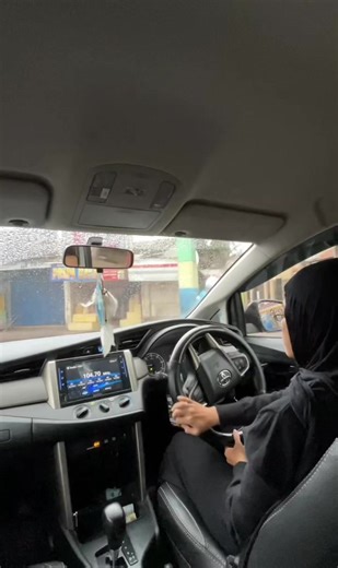 Innova Reborn Diesel: Women Driving Powerfully