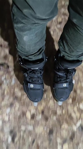 Llegaron! imposible el color blanco en 43, en ningún lugar los tuvieron, ¿ahora que ruedas le pongo? #roller #guadalajara #patinaje #patines #skates