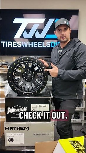 Dirty Life wheels style DT-3 9317 in the size 17x9 offset -12 bolt pattern 5x127 in the matte finish