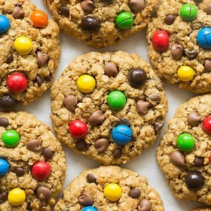 Healthy Monster Cookies {Flourless, No Chill} - The Big Man's World ®