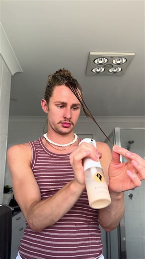 Jack Dean's Curly Hair Lifestyle and Style Tips