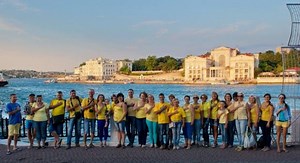 Patriotic flash mob on Ukrainian Flag Day held in occupied Sevastopol