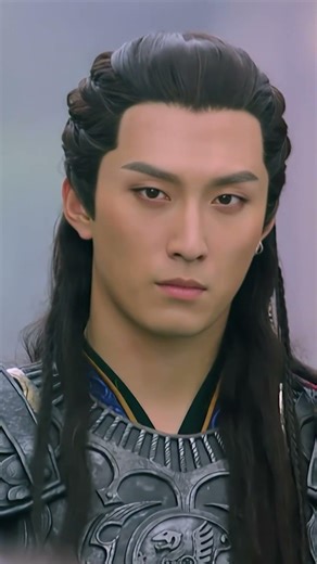 Yuan Chun protects Yan Xun / Princess Brave