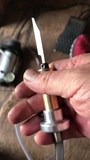 Pneumatic engraving machine, homemade