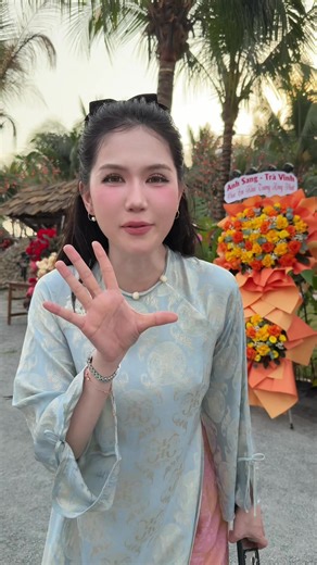 Để tui chỉ đường vào quán @Nhà Pá Official của tui cho mấy bà nhe! Dễ đi lắm mấy bà ơiii #ngoctrinh #ngoctrinh89 #NhaPa #NuongNhaPa #LauNuong