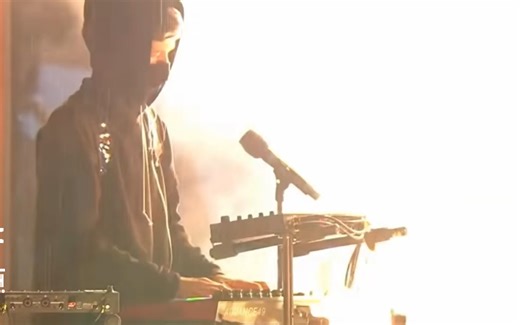 Alan Walker (live 4K), Torine - Play with subtitles2023/10/23