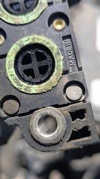 DD15 engine egr flow error bad egr cooler spn 2659 fmi 18 spn 102 fmi 18 #cascadia