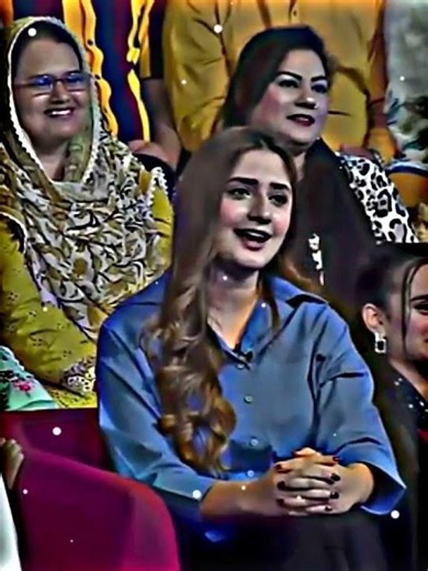 Ayesha poetry in Mazak Raat show #imranashrafshow #ayeshakhan #mazakmazakme #mazakraat #ruham_editx