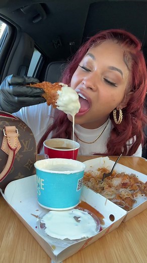 A Mouthwatering Jollibee Mukbang in the Car | Foodie's Delight