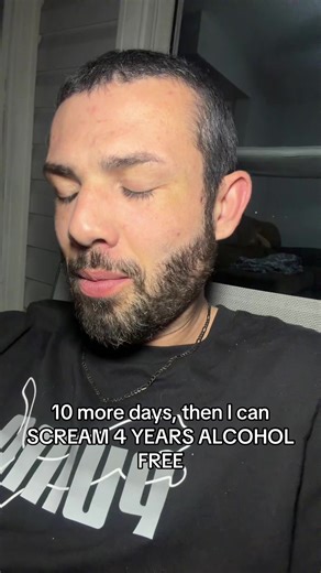 the only rounds I want, is a round of applause🤞🙏🏼💪 #mentalhealth #fyp #strong #alcoholfree #sober
