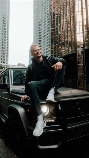 k.katsustudio photography 🇯🇵 on Instagram: "A men’s portrait with his car, captured in the city. Urban textures, reflections, and presence come together to tell a personal story through my lens in Toronto. ( Camera Setting ) Camera : Canon EOS R6 Lens : RF24-70mm F2.8L IS USM Setting : 1/200 , F4.5 , ISO320 Filter : Cinematic Diffusion Filter Focal length : 24mm"
