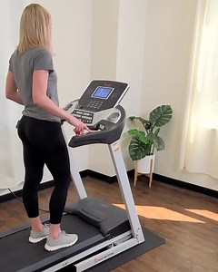 "🏃I hate running; years in the military has had a huge negative impact on my ankles and knees... but this treadmill is easy on the joints and with the ability to increase the elevation I get a great workout in the comfort of my home." - Sunny Customer 👉 bit.ly/sf-t7724 ✨ Made for running ✨ Automatic incline ✨ 16 preloaded programs ✨ Performance monitor ✨ Pulse sensor ✨ Built-in speakers ✨ Bluetooth capability ✨ Soft drop system ✨ Tablet holder ✨ Bottle holders ✨ Transportation wheels Get yours