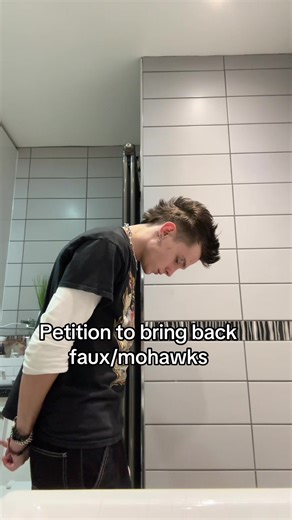 Obsessed with Hair Color Ideas for a Mohawk