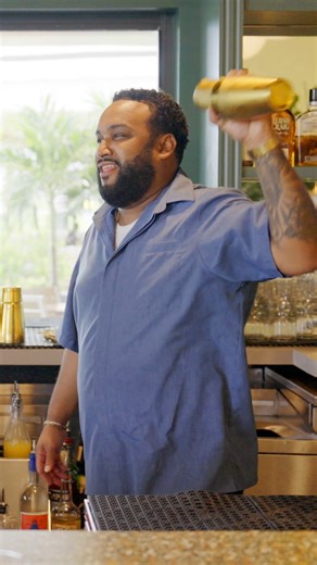 The House sets the table for moments made together. 🏠 From brunch to dinner and daily happy hour, plus a patio designed for dining with stunning views of The Park's golf course, The House has it all. To make a reservation, visit thehousewestpalm.com or call 561-530-3791. #thehousewestpalm #thehouse #westpalm #southflorida #brunch #lunch #dinner #restaurantmeetsgolf | The House West Palm