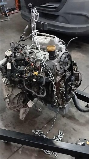 Installing the engine and transmission to FIAT doblo. #mechanic #repairing #shorts #fiat