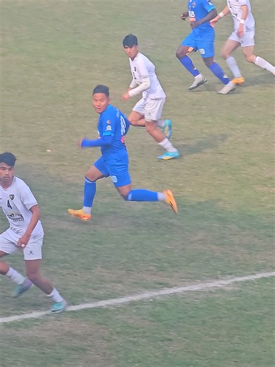Dona Thapa 🔥 defended Manish Dangi NRT vs. Chitlang FC #fyptiktok #fypシ #tiktoknepal #creatorsearchinsights #celebratefootball