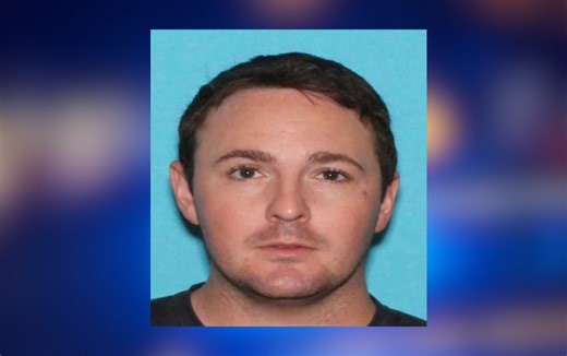 Search underway for man accused of shooting woman in Smith County