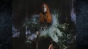 Tori's Back! Tori Amos unveils her brand new album NATIVE INVADER. Out now on CD and online - http://umusi.cc/NativeInvaderFA | Tori Amos