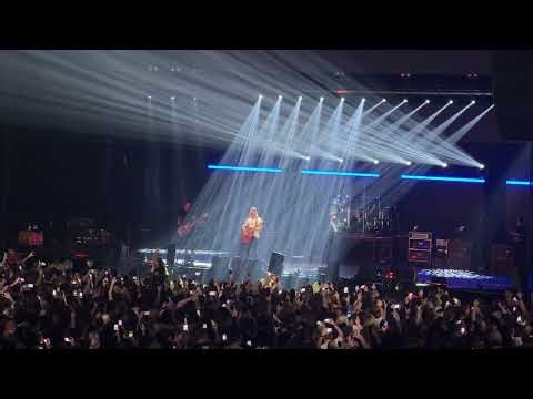 Alter Bridge - Watch Over You (Live)