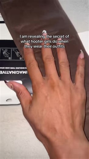 Seamless Sheer Control Top Nylons for Your Perfect Silhouette