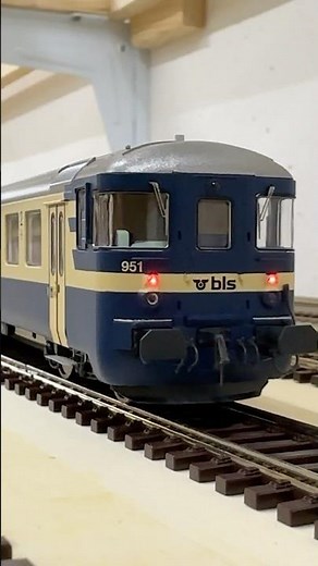 ESU BLS Steuerwagen: Erste Test-Fahrt #esu #modelleisenbahn #modellbau #h0 #bls