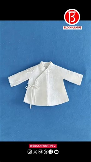 Traditional-Method Cutting of the Hanfu Overlapping Collar