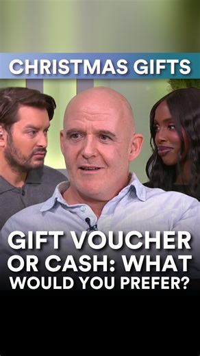 Cash or voucher: which gift would you rather get? 🎁💸 Conor Pope talks Christmas vouchers, why the CCPC suggested giving cash instead, and whether cash really makes a terrible present #SixVMTV