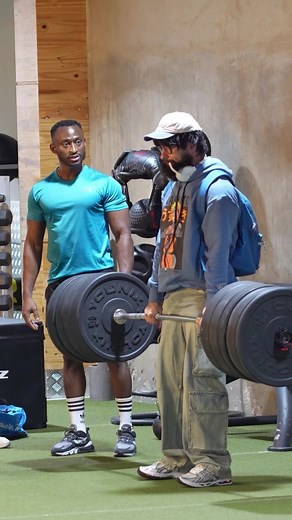 Anatoly Gym Prank: Real or Fake Weights?