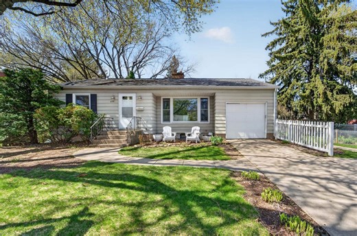 556 Glen Dr, Madison, WI 53711 - MLS 2019868 - Coldwell Banker