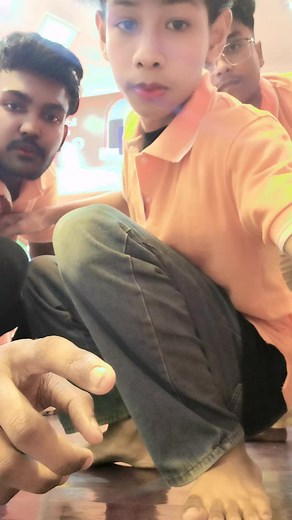 Galaxy mobile & online shop သည် TikTok ပေါ်တွင် ရှိသည်