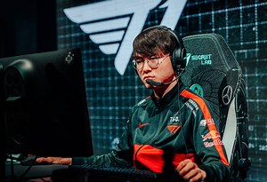 Back for more: T1 qualify for Worlds 2022 following narrow semifinal victory over DWG KIA