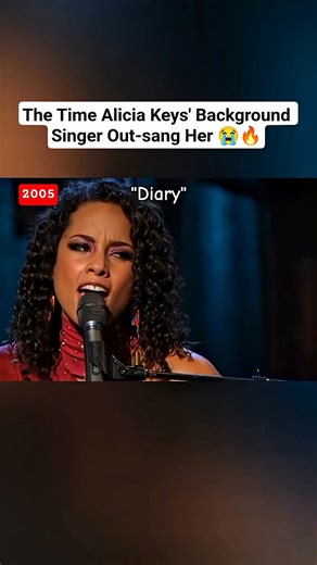 Tania Capree on Instagram: "When Her Background Singer Stole the Show | Alicia Keys – “Diary” (MTV Unplugged 2005) #live #shortsvideo #aliciakeys #jermainepaul Alicia Keys featuring. Jermaine Paul - "Diary" Live 🎤(MTV Unplugged 2005) #AliciaKeys #JermainePaul #MTVUnplugged #LivePerformance #rnb #Shorts #live #piano #pianoplayer #pianomusic #pianolessons #livemusic #singer #singing #vocals #diary #diaryofaliciakeys #unplugged #mtv #vocalist #soul #throwback #classic #diary #viralmoment #ᴠɪʀᴀʟsʜᴏ