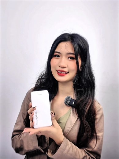 🤩၃သောင်းကျော်တည်းနဲ့ စျေးသက်သာပြီး နေ့စဉ်ပေါ့ပါးစွာသယ်ဆောင်သွားဖို့အတွက် 𝟏𝟎,𝟎𝟎𝟎𝐦𝐀𝐡 အားအပြည့်ပါဝင်တဲ့ #𝐘𝐨𝐨𝐤𝐢𝐞 ရဲ့ 𝐄𝐎𝟏𝟎𝟐 𝐏𝐨𝐰𝐞𝐫 𝐁𝐚𝐧𝐤 လေးနဲ့ မိတ်ဆက်ပေးပါရစေ... ✨ ▫️𝐄𝟎𝟏𝟎𝟐 (𝟏𝟎,𝟎𝟎𝟎𝐦𝐀𝐡) 𝐏𝐨𝐰𝐞𝐫 𝐁𝐚𝐧𝐤 ▪️𝐁𝐚𝐭𝐭𝐞𝐫𝐲 𝐂𝐚𝐩𝐚𝐜𝐢𝐭𝐲: 𝟏𝟎,𝟎𝟎𝟎𝐦𝐀𝐡 (𝟐.𝟒𝐀) ▪️𝐈𝐧𝐝𝐢𝐜𝐚𝐭𝐨𝐫 ▪️𝐓𝐲𝐩𝐞-𝐂, 𝐌𝐢𝐜𝐫𝐨 𝐈𝐧/ 𝟐.𝟒𝐀 ▪️𝐔𝐒𝐁 𝟏: 𝟐.𝟒𝐀 ▪️𝐔𝐒𝐁 𝟐: 𝟐.𝟒𝐀 ▪️𝐅𝐢𝐫𝐞𝐩𝐫𝐨𝐨𝐟 𝐀𝐁𝐒 𝐏𝐂 𝐌𝐚𝐭𝐞𝐫𝐢𝐚𝐥 မီးလောင်မှုဒဏ်ခံနိုင်တဲ့ 𝐅𝐢𝐫𝐞𝐩𝐫𝐨𝐨𝐟 