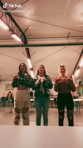 Mac and cheese! @aspynwilliamss @m7williams27