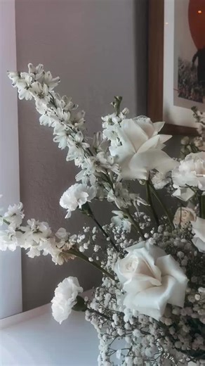 Here’s the start of the grounded florals.