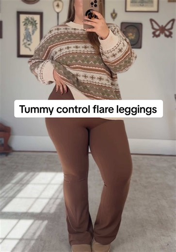The most smoothing and snatching leggings ever @Halara_official #halaraleggings #halara #tummycontrolleggings #flareleggings #curvyfashion